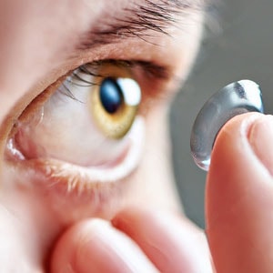Contact lense Suggestion by best doctor  